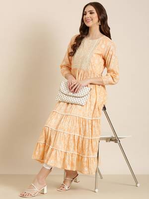 women's calf length round neck peach floral anarkali kurta 5
