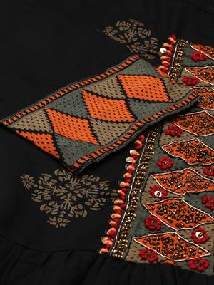 women's ankle length round neck black ethnic motifs anarkali kurta 3