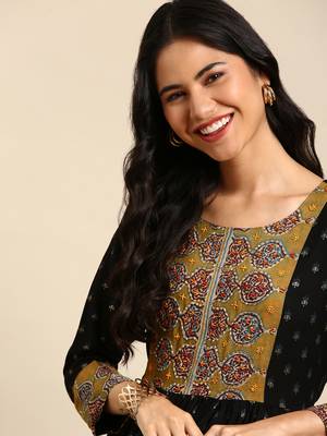 women's calf length round neck black ethnic motifs anarkali kurta 1