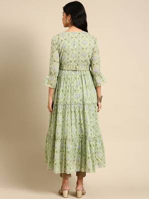 women's calf length v-neck green solid anarkali kurta 5