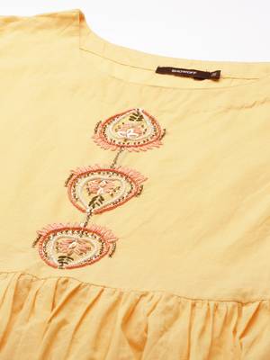 women's ankle length round neck yellow ethnic motifs anarkali kurta 3