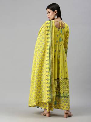 women's calf length v-neck yellow floral anarkali kurta 4