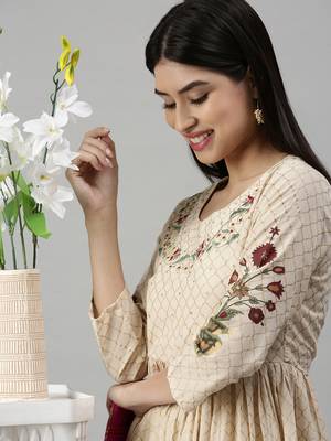 Showoff women's ankle length round neck beige floral anarkali kurta 1