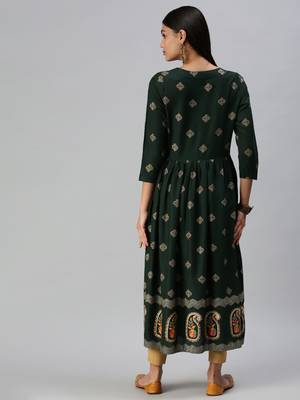 women's calf length round neck green paisley straight kurta 3