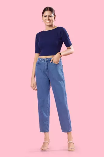 Non Padded Jacquard Round Neck Blouse