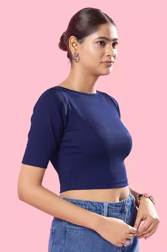 Non Padded Jacquard Round Neck Blouse