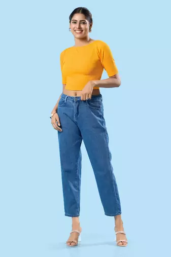 Non Padded Jacquard Round Neck Blouse