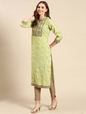 women's calf length round neck green tribal straight kurta 3