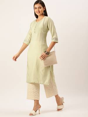 women's calf length round neck green solid straight kurta 4