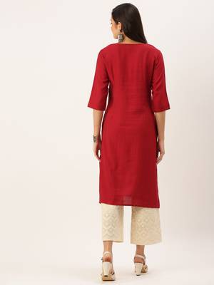 Showoff women's calf length round neck maroon solid straight kurta 4