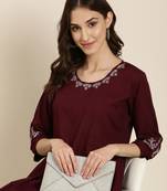 women's knee length round neck burgundy solid straight kurta