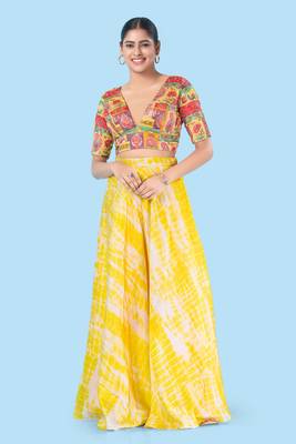 Padded Brocade V Neck Blouse 2