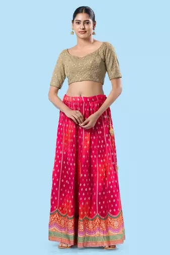 Padded Silk Sweatheart Neck Blouse