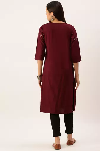 women's calf length round neck magenta solid straight kurta