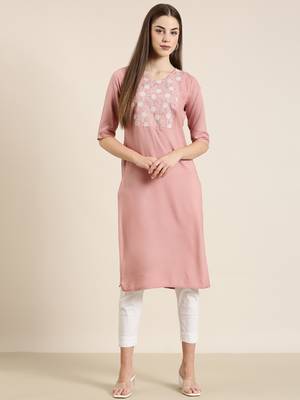 women's calf length round neck mauve solid straight kurta 2