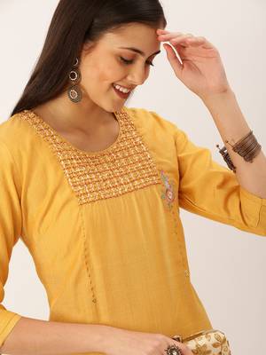 women's calf length round neck mustard solid straight kurta 2