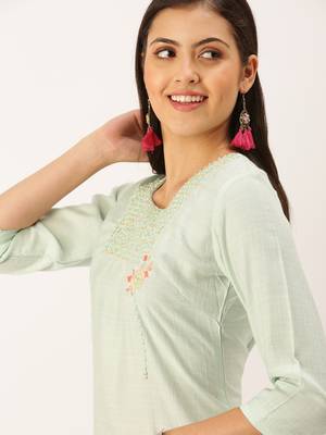 women's calf length round neck sea green solid straight kurta 2