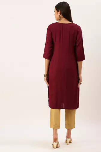 women's calf length round neck magenta solid straight kurta