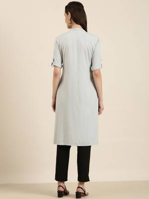 women's knee length mandarin collar grey solid straight kurta 5