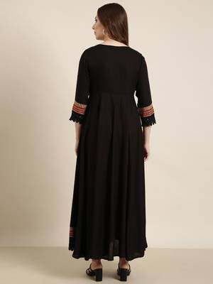 women's ankle length v-neck black embellished anarkali kurta 4