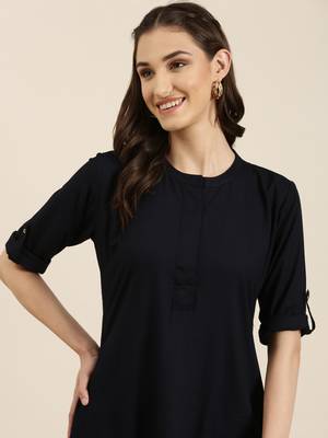 women's knee length mandarin collar navy blue solid straight kurta 2
