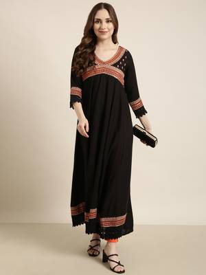 women's ankle length v-neck black embellished anarkali kurta 5
