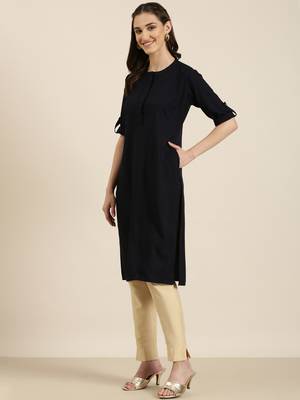 women's knee length mandarin collar navy blue solid straight kurta 4
