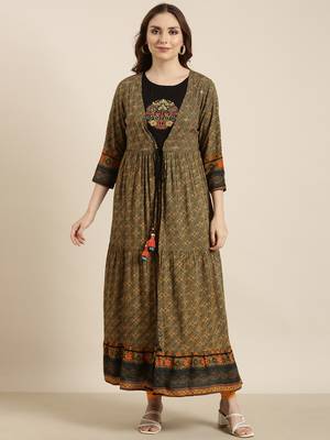 women's ankle length round neck black solid anarkali kurta 2