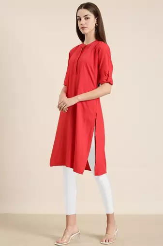 women's knee length mandarin collar red solid straight kurta