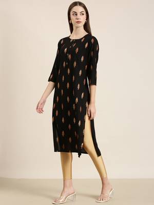 women's calf length round neck black floral straight kurta 4