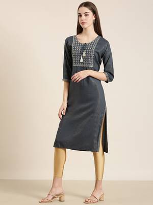women's calf length tie-up neck teal striped straight kurta 4