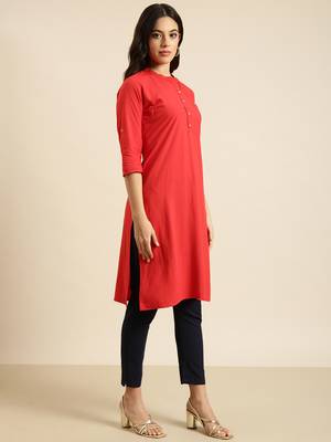 women's calf length mandarin collar red solid straight kurta 3