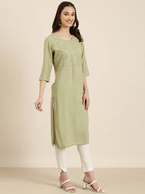 Showoff women's knee length round neck olive solid straight kurta 4