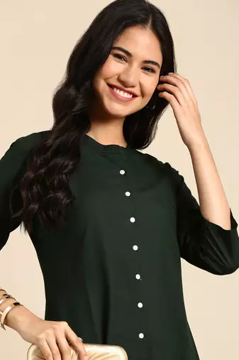 women's calf length round neck olive solid straight kurta