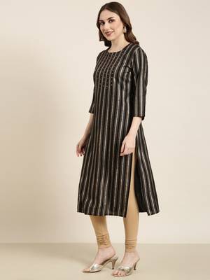 women's calf length round neck black striped straight kurta 3