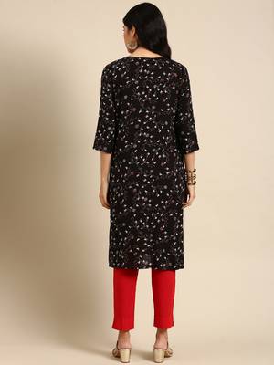 women's calf length round neck black abstract straight kurta 4