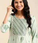 women's calf length round neck green floral straight kurta