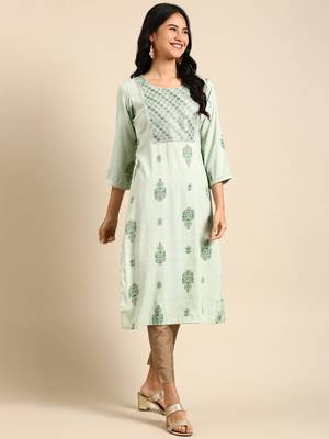 women's calf length round neck green floral straight kurta 4
