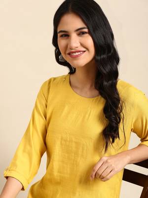 women's calf length round neck yellow solid straight kurta 2
