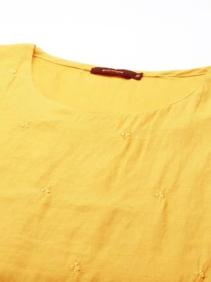 women's calf length round neck yellow solid straight kurta 3