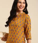 women's calf length mandarin collar mustard floral straight kurta