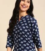 Showoff women's calf length mandarin collar navy blue geometric straight kurta