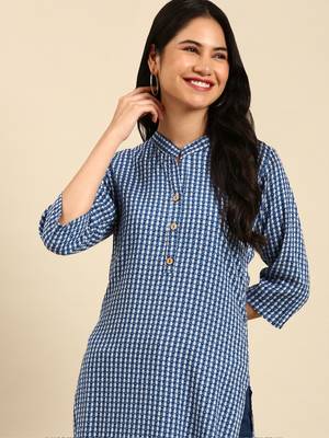 Showoff women's calf length mandarin collar blue geometric straight kurta 1