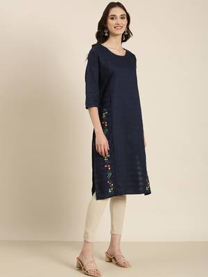 women's calf length round neck navy blue solid straight kurta 4