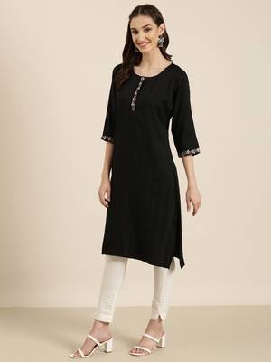 women's knee length round neck black solid straight kurta 4