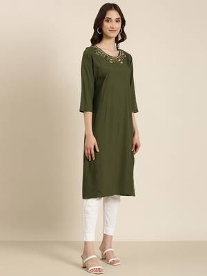 women's calf length round neck olive solid straight kurta 4
