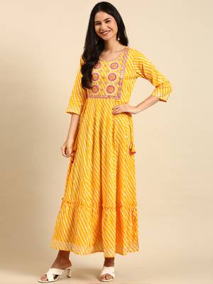 women's ankle length round neck yellow leheriya anarkali kurta 4