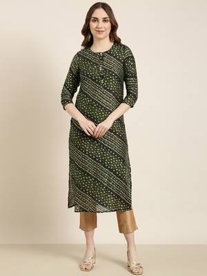women's calf length round neck green bandhani straight kurta 2