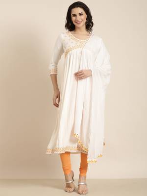 women's calf length v-neck off white solid straight kurta comes with duppatta 2