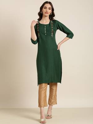 women's knee length round neck green striped straight kurta 2